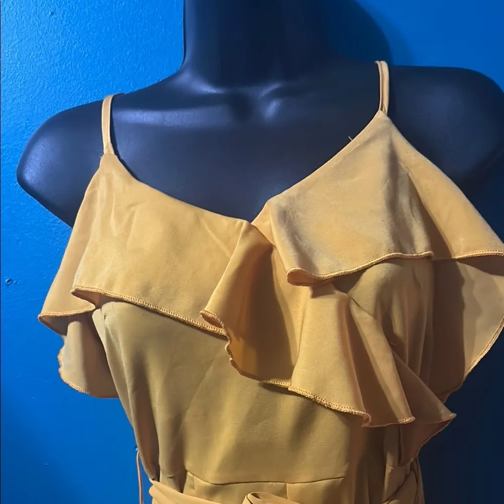 Shein Yellow Romper with Ruffle Details - Image 3