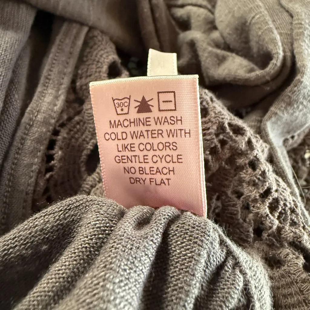 Rue21 women's XL grayish purple sleeveless open cardigan sweater lace back panel - Image 11