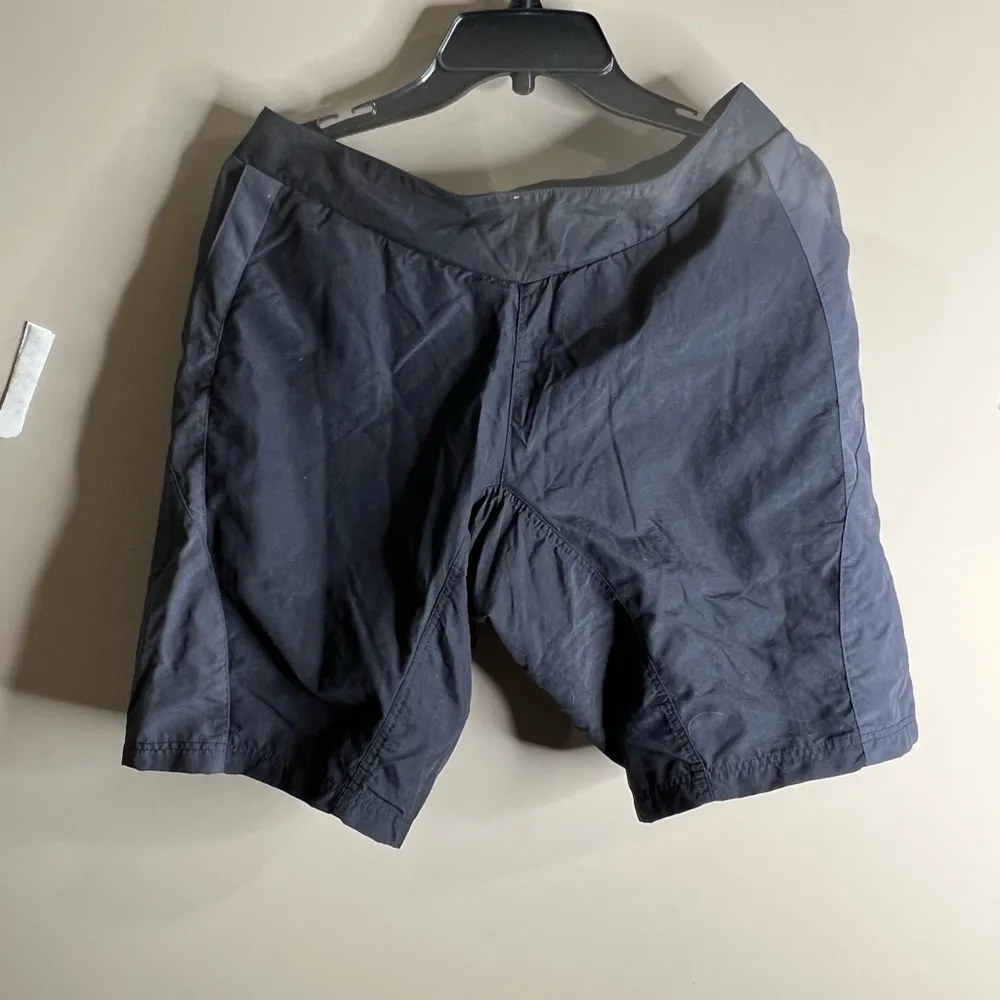 NWT Endura women’s pulse shorts size large Black - Image 10