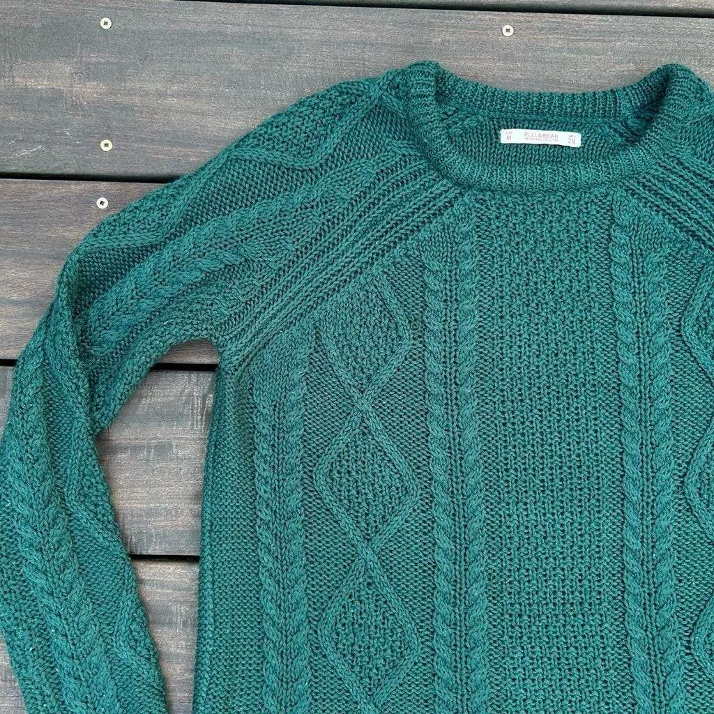 Forest Green Pull & Bear Cable Knit Sweater Size M - Image 2