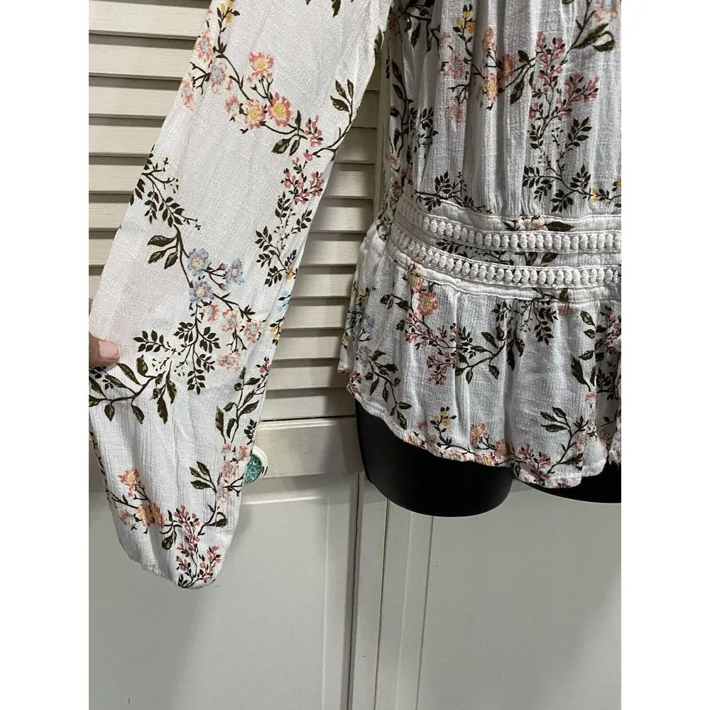 American Rag Ivory Floral‎ Ruffle Long Sleeve Smocked Tie Crochet Size XL - Image 6