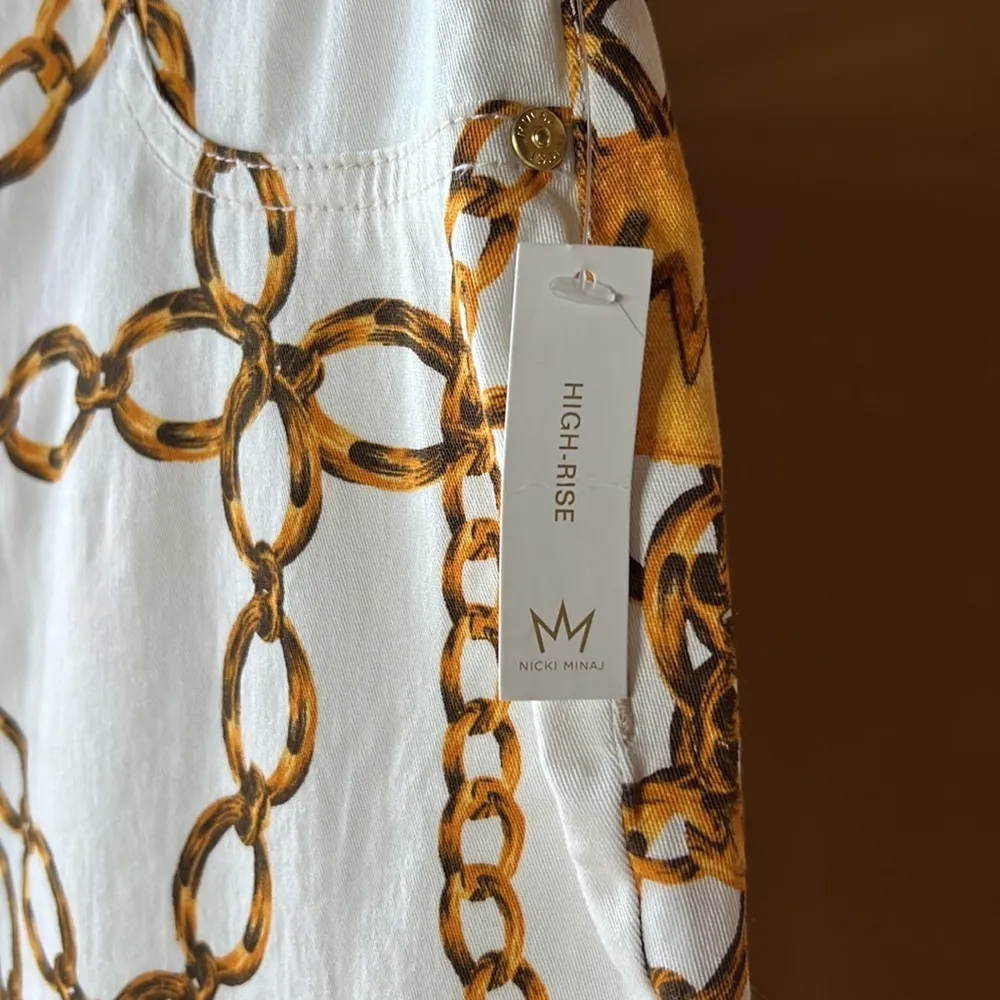 Nicki Minaj High Rise White Gold Chain Pants Sz 11/12 NEW!! - Image 2