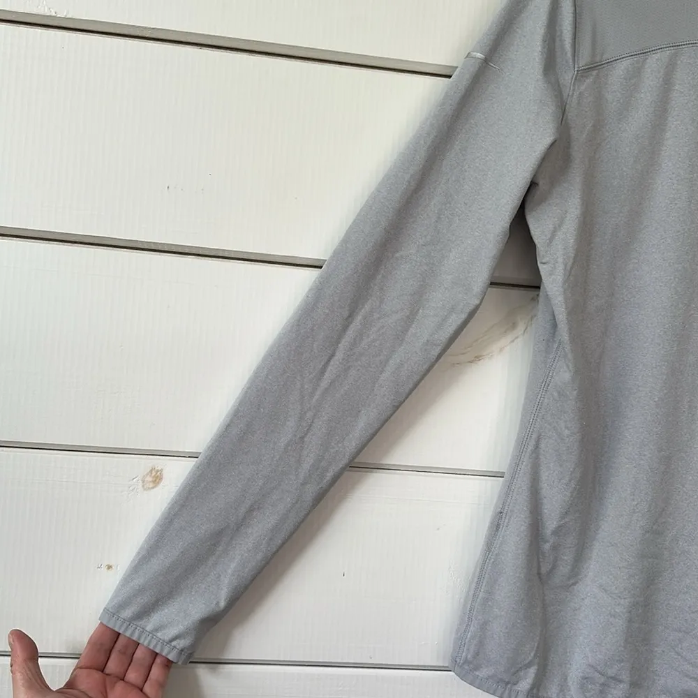 Nike  Golf Women’s Dri-fit Quarter Zip Pullover Gray Medium - Image 12