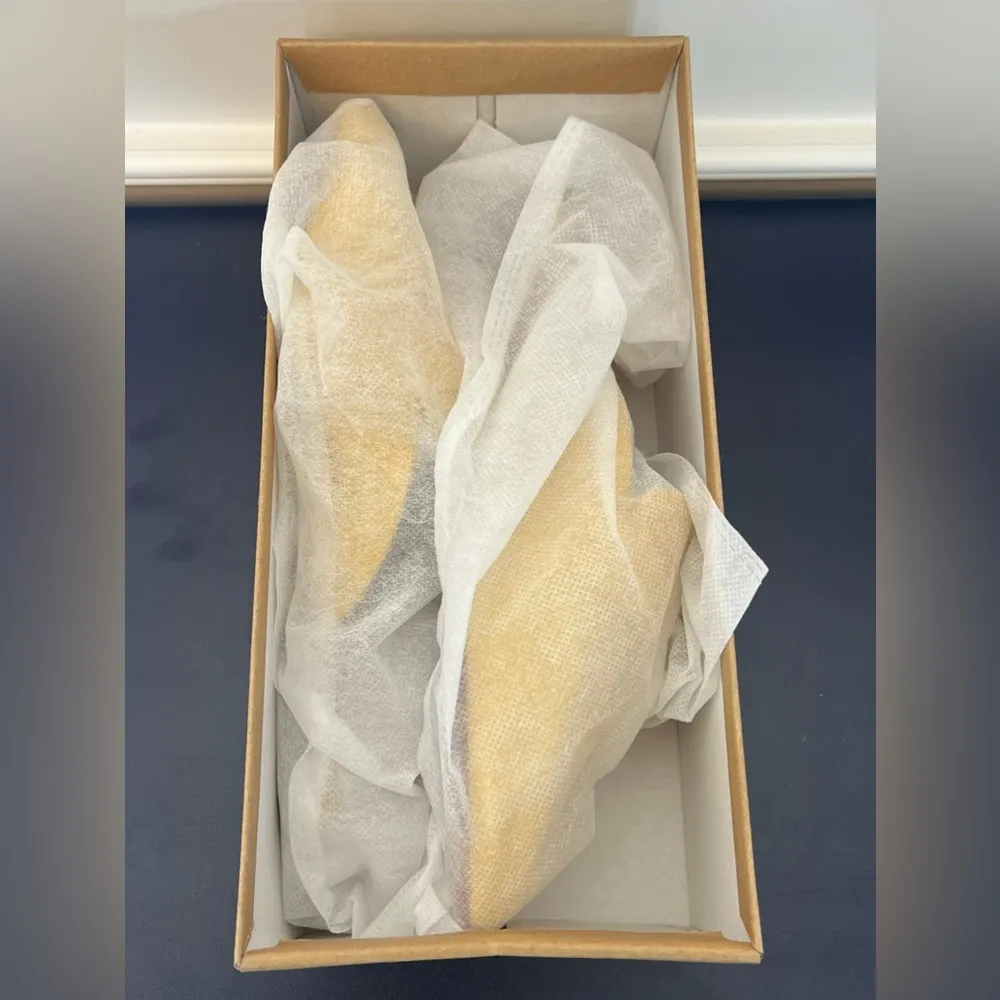 Bison Spirit Yellow Suede Loafers Size 6 Pointed Toe Slip On Mule - Image 8