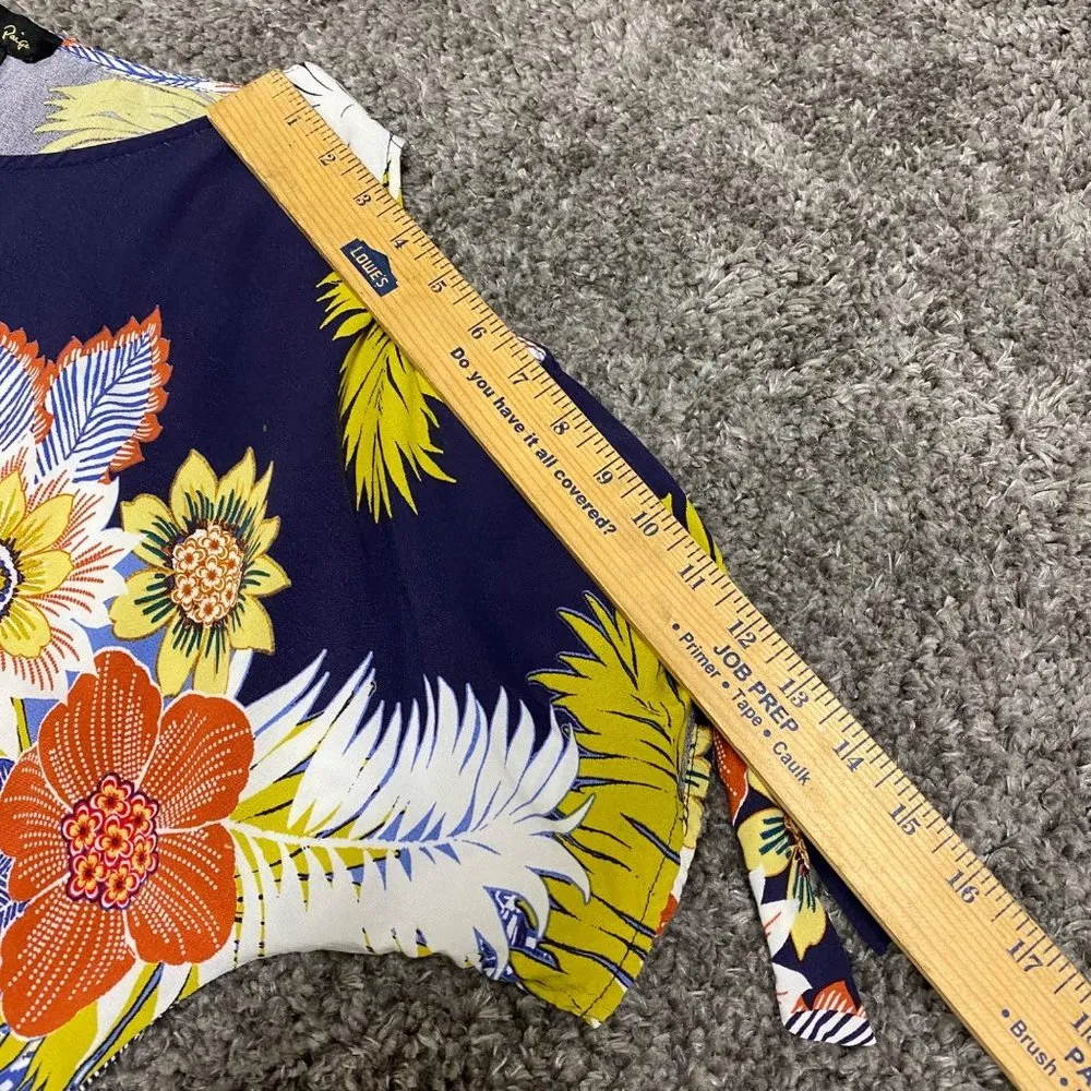 Melissa Paige Women Medium Floral Top Cold Shoulder Ties Waist and Sleeve - Image 7