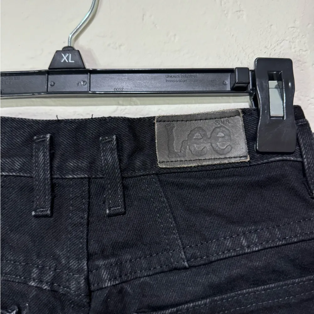 Lee  Black Denim Vintage Jeans - Size 9M - Image 3