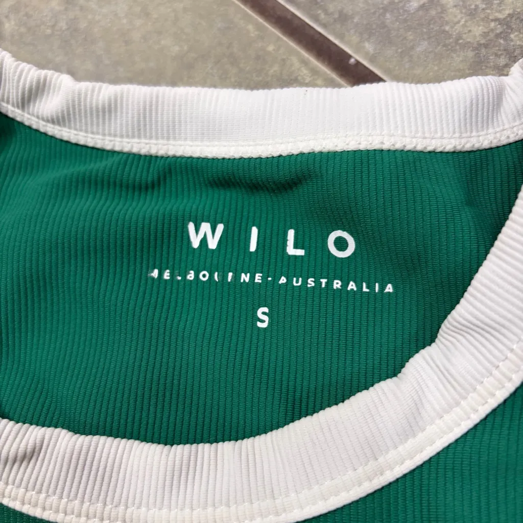 Wilo The Label Green w/White Trim Cropped Sports Bra Top Sz S Athletic Outdoor - Image 3