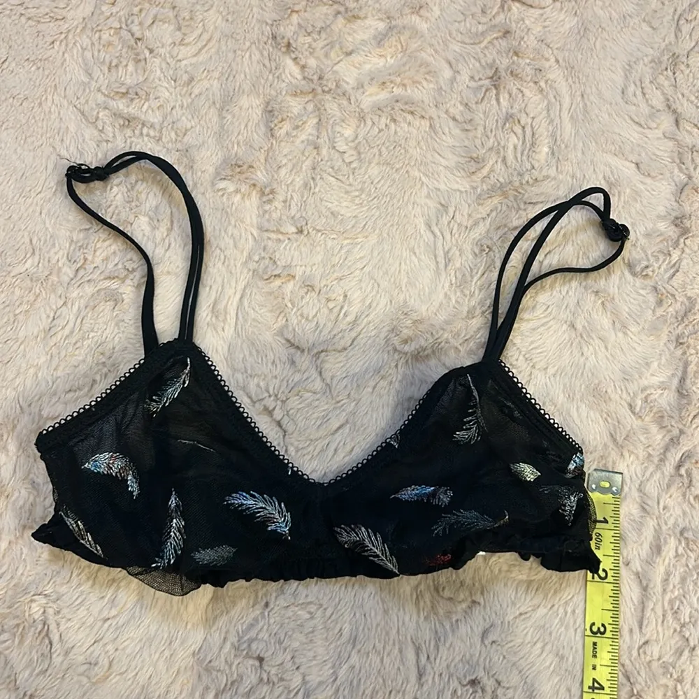 triangle bralette in size XS - Image 7