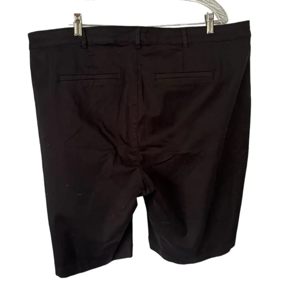 NYDJ Bermuda Shorts In Plus Size In Black Stretch Twill Size 20W - Image 6