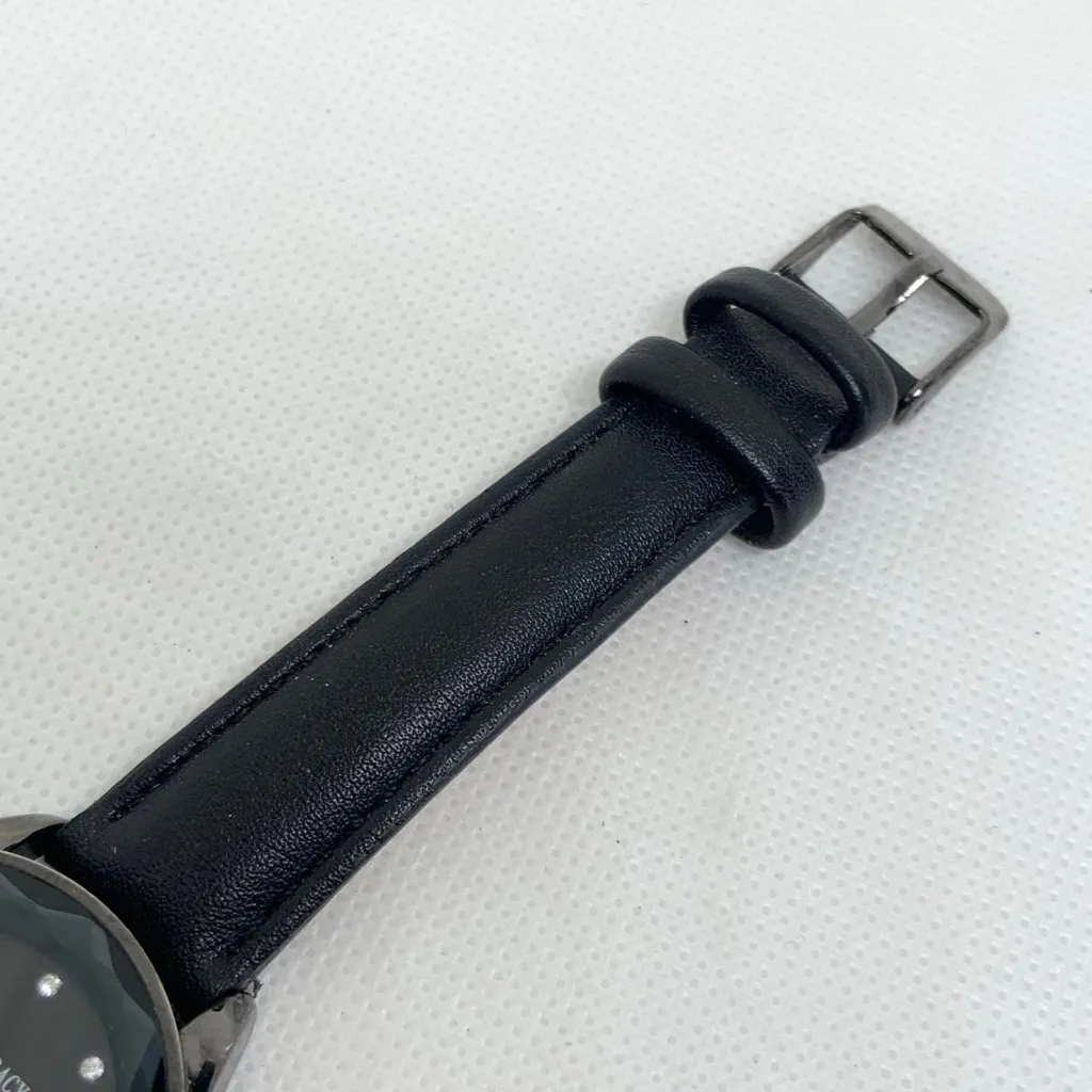 Ellen Tracy women watch black tone 35mm round case quartz analog running - Image 4