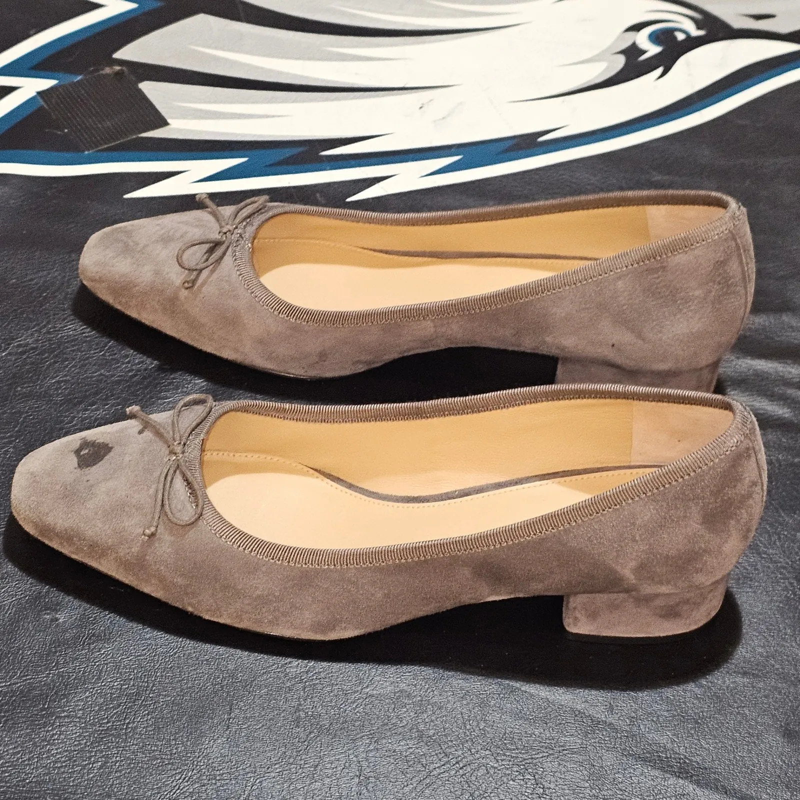 Veronica Beard Taupe Brown Cecile Suede Ballet Pumps Acai 7.5 Shoes Heels STAIN - Image 2