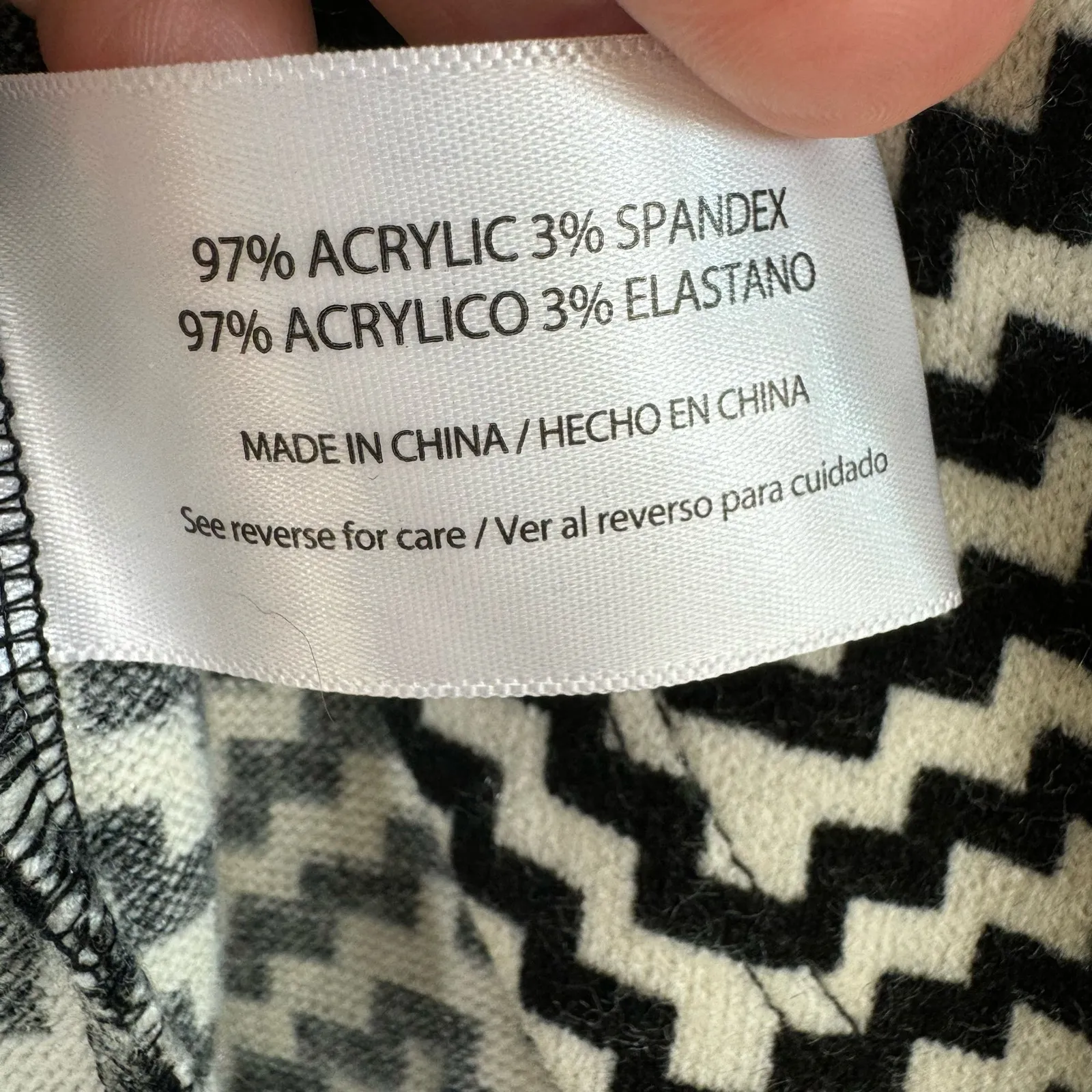 The Limited Black White Zig Zag Long Sleeve Cowl Neck Light Wrap Sweater Size‎ M - Image 8