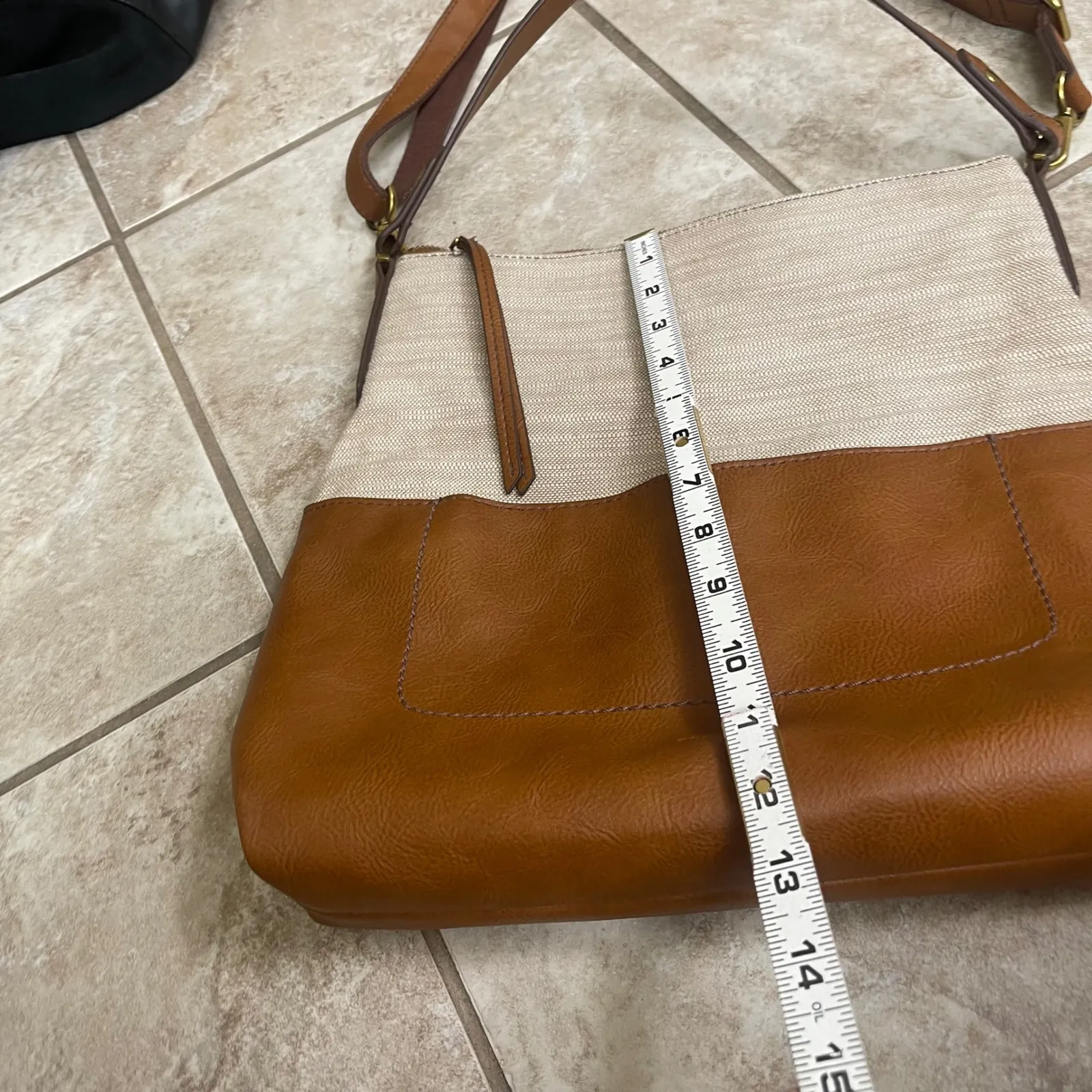 Fossil Leather Canvas Hobo Shoulder Bag Tan Cream Adjustable Strap Women EUC - Image 3