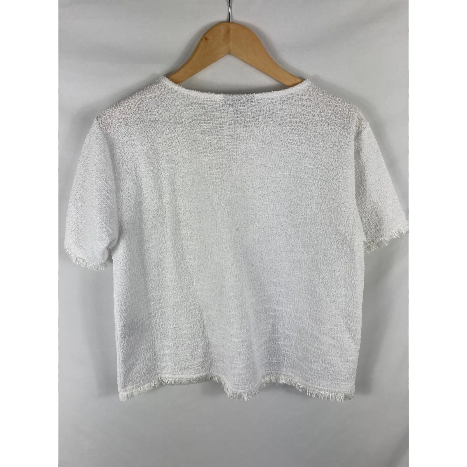 Alfani White Fringe Textured Tshirt Size PM - Image 4