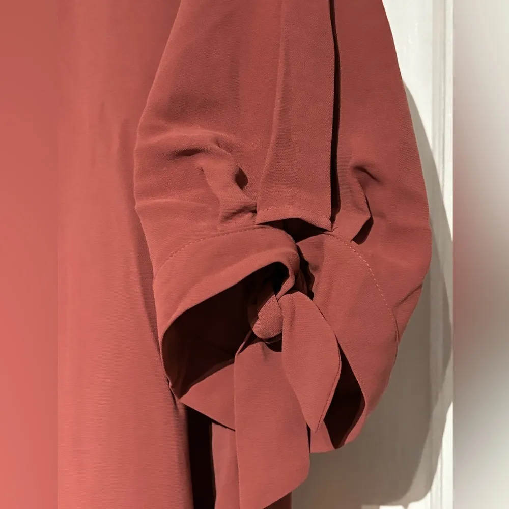 Everleigh  medium blouse - Image 2