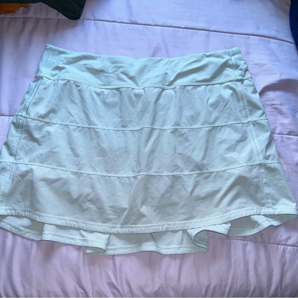 Lululemon Pace Rival Mid-Rise Skirt *Long
Powder Blue (First Release) - Image 5