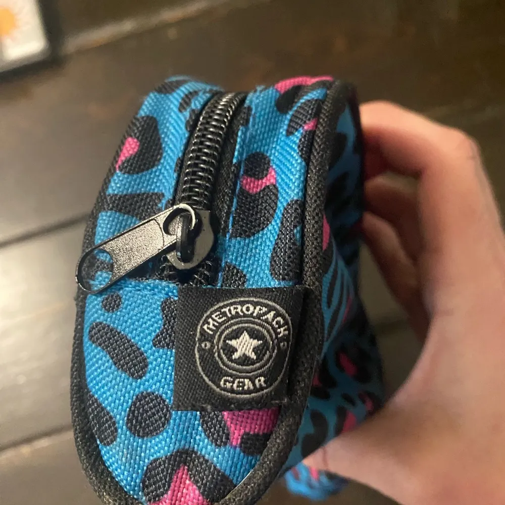 Vibrant Blue and Pink Leopard Print Bag - Image 2