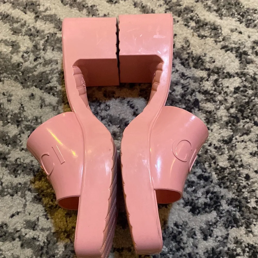 Gucci Rubber Logo Sandal Slipper size 38 - Image 5