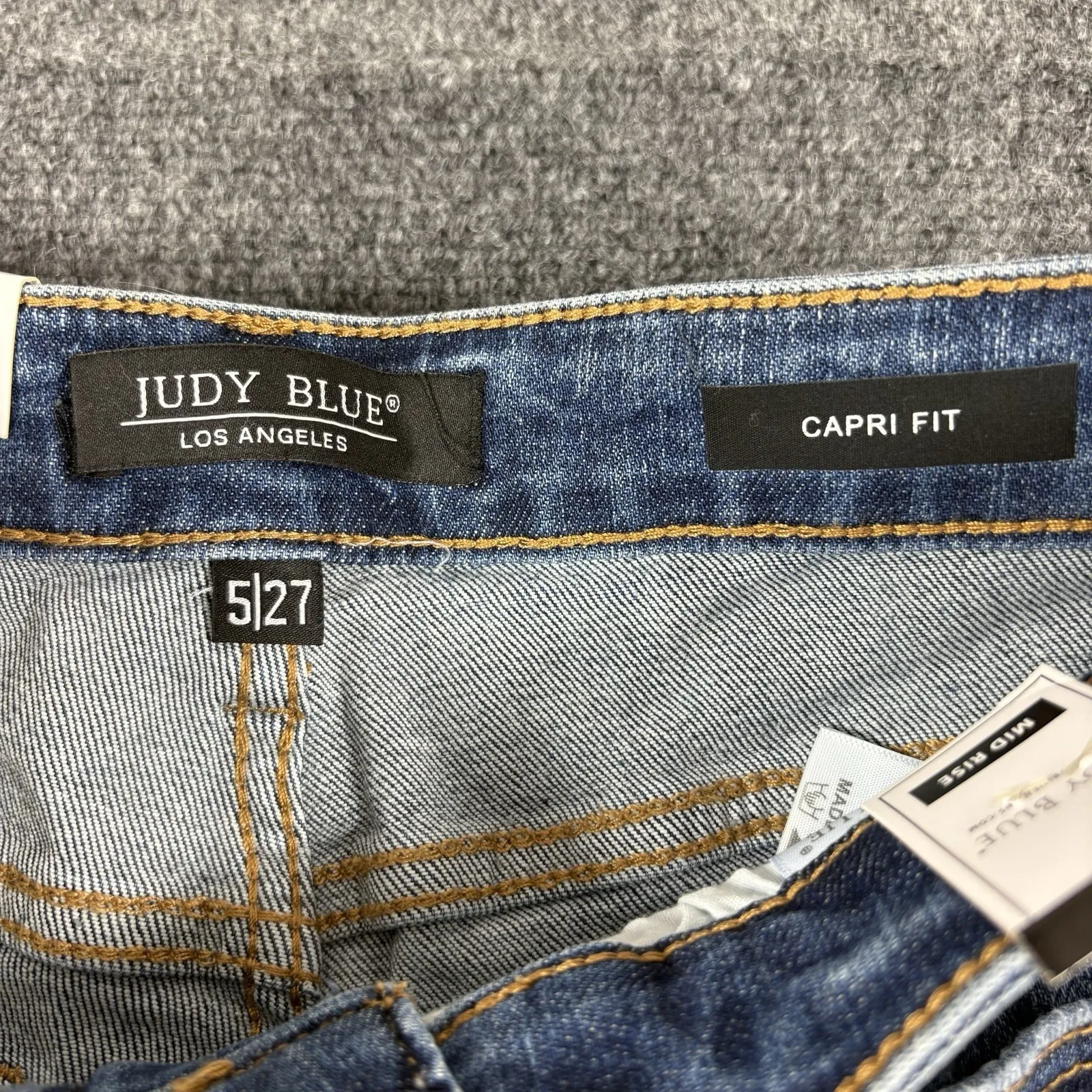 NWT Judy Blue Skinny Fit Capri Jeans Mid-Rise Stretch Women's Size 5/27 - Image 7