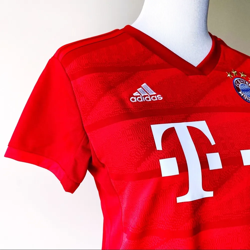 Adidas FC Bayern Munchen Munich Soccer Jersey Womens Small Red White Fan Gift - Image 5