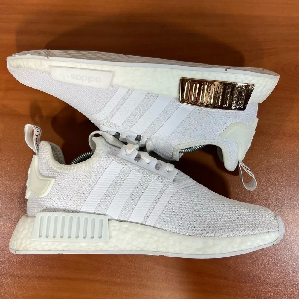 Adidas Women’s NMD_R1 Wonder White Gold Sneaker Size 7 #796 - Image 2