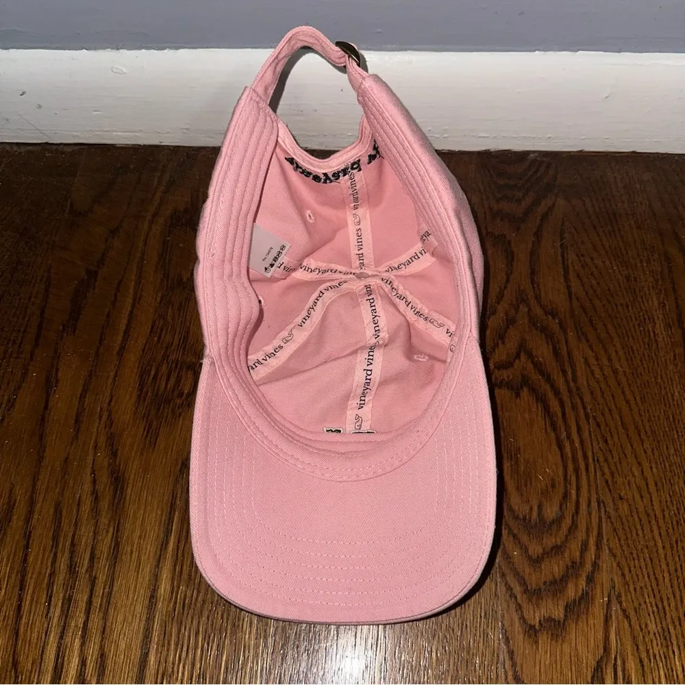 NWOT Baby Pink Vineyard Vines Hat - Image 2
