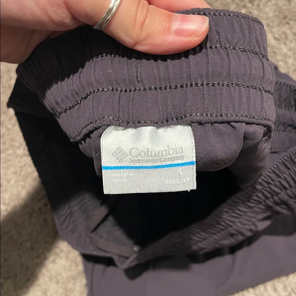 Columbia Women's Cropped Pants in Dark Purple - Image 2