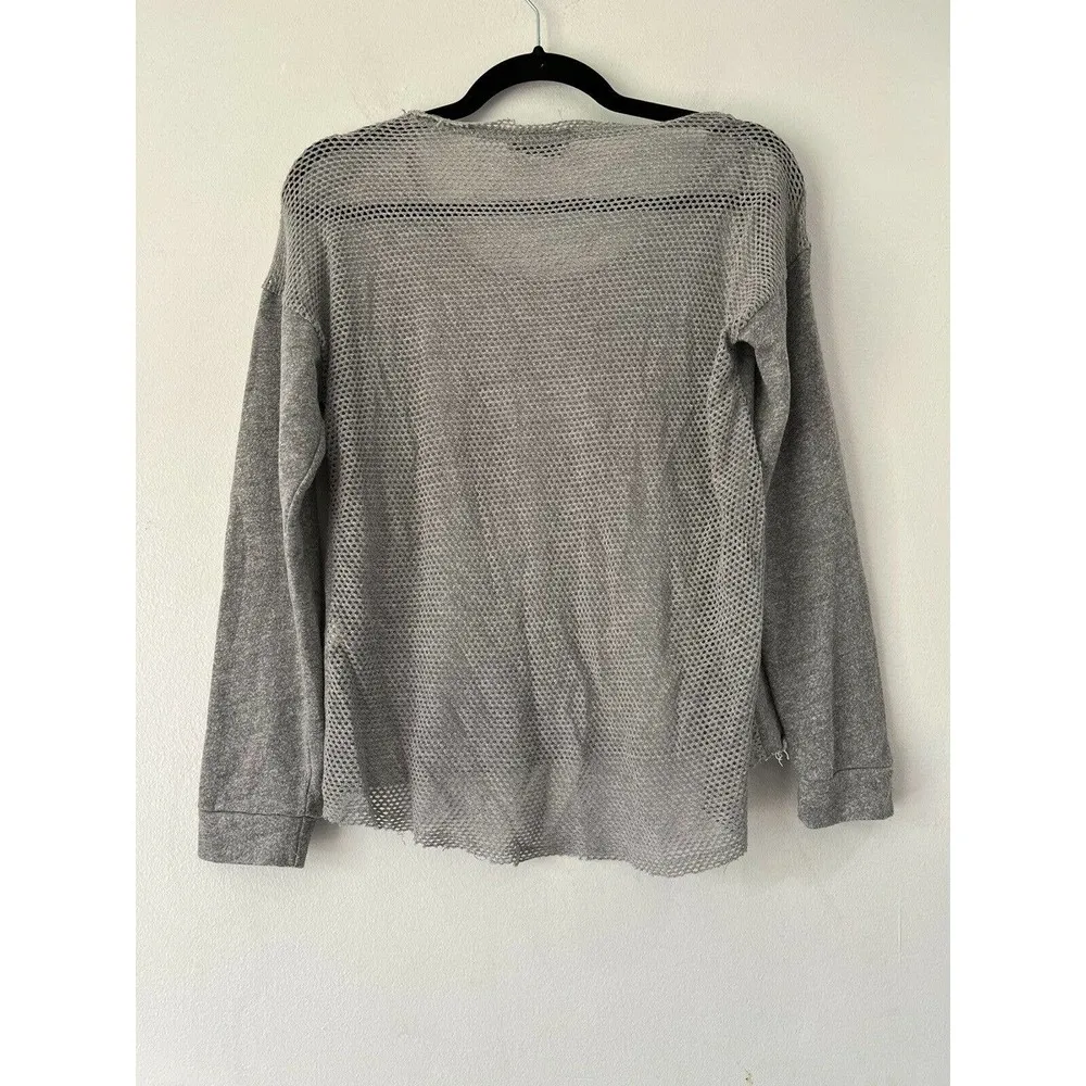 SoulCycle  Je T’aime Grey Pullover Knit Long Sleeve Mesh Workout Sweatshirt Large - Image 5
