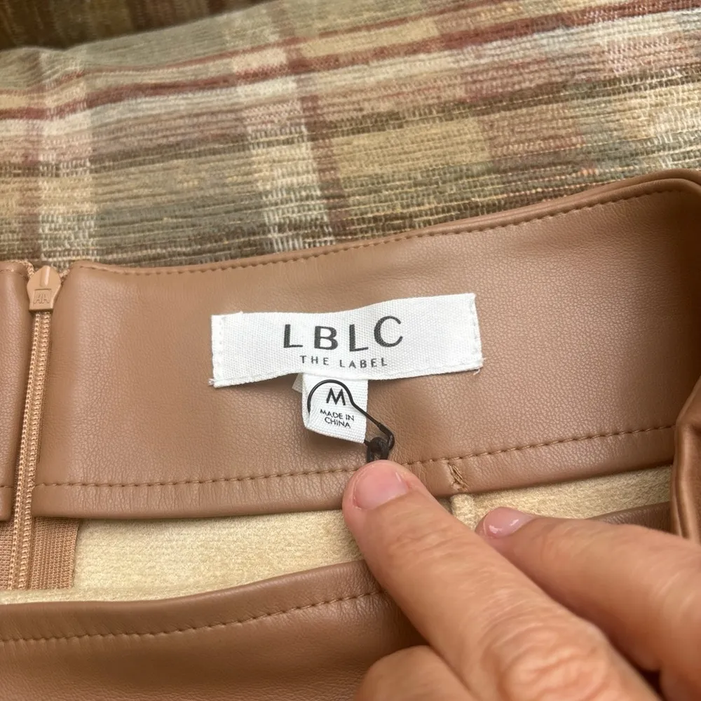 LBLC the Label Tan Pencil Mini Skirt Casual Size M - Image 3