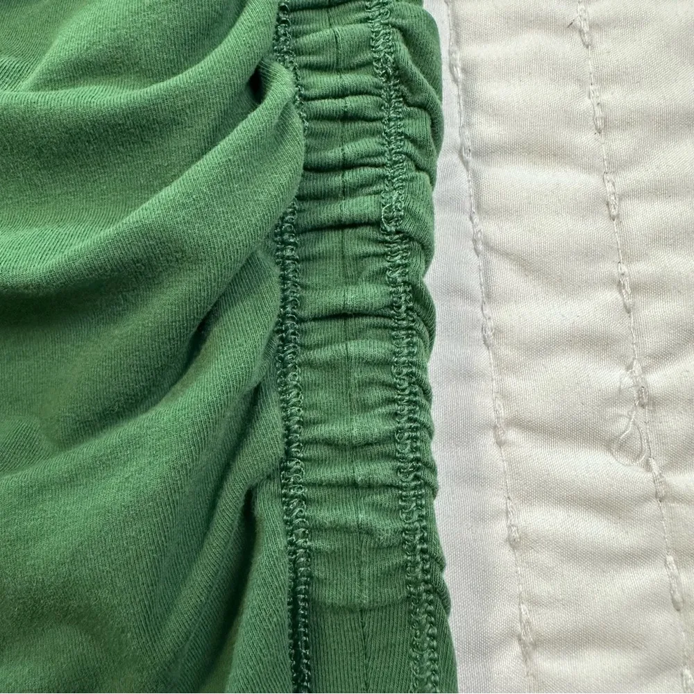 Aritzia TNA Chill Bodycon Malibu Olive Green Ruched Mini Dress Size M - Image 8