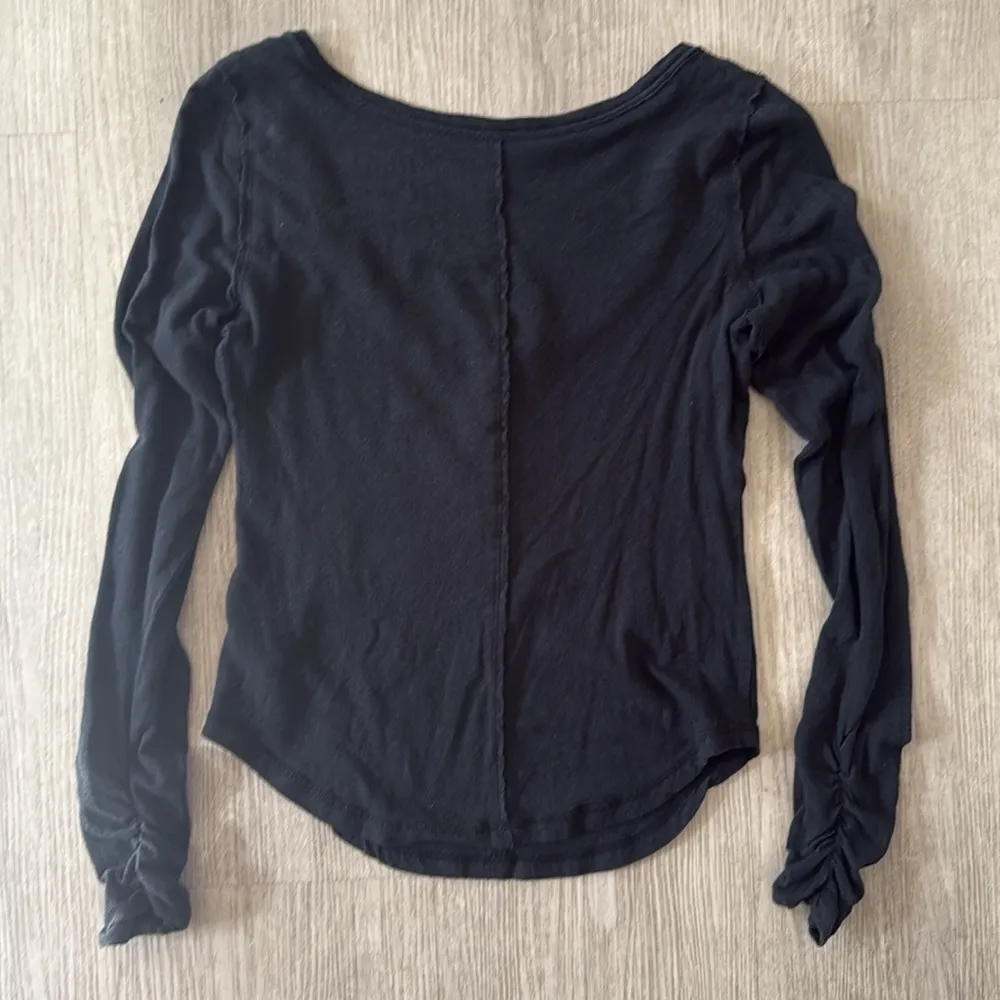 Anthropologie Pilcro Linen Cotton long sleeve scoop neck tee - Image 2