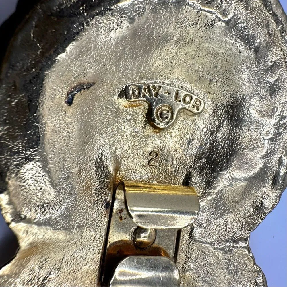 Day lor gold tone belt buckle Gold - Image 3