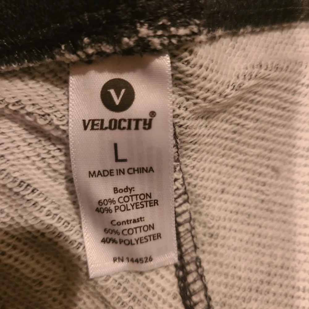 Velocity Black Camouflage Shorts Size Large - Image 5