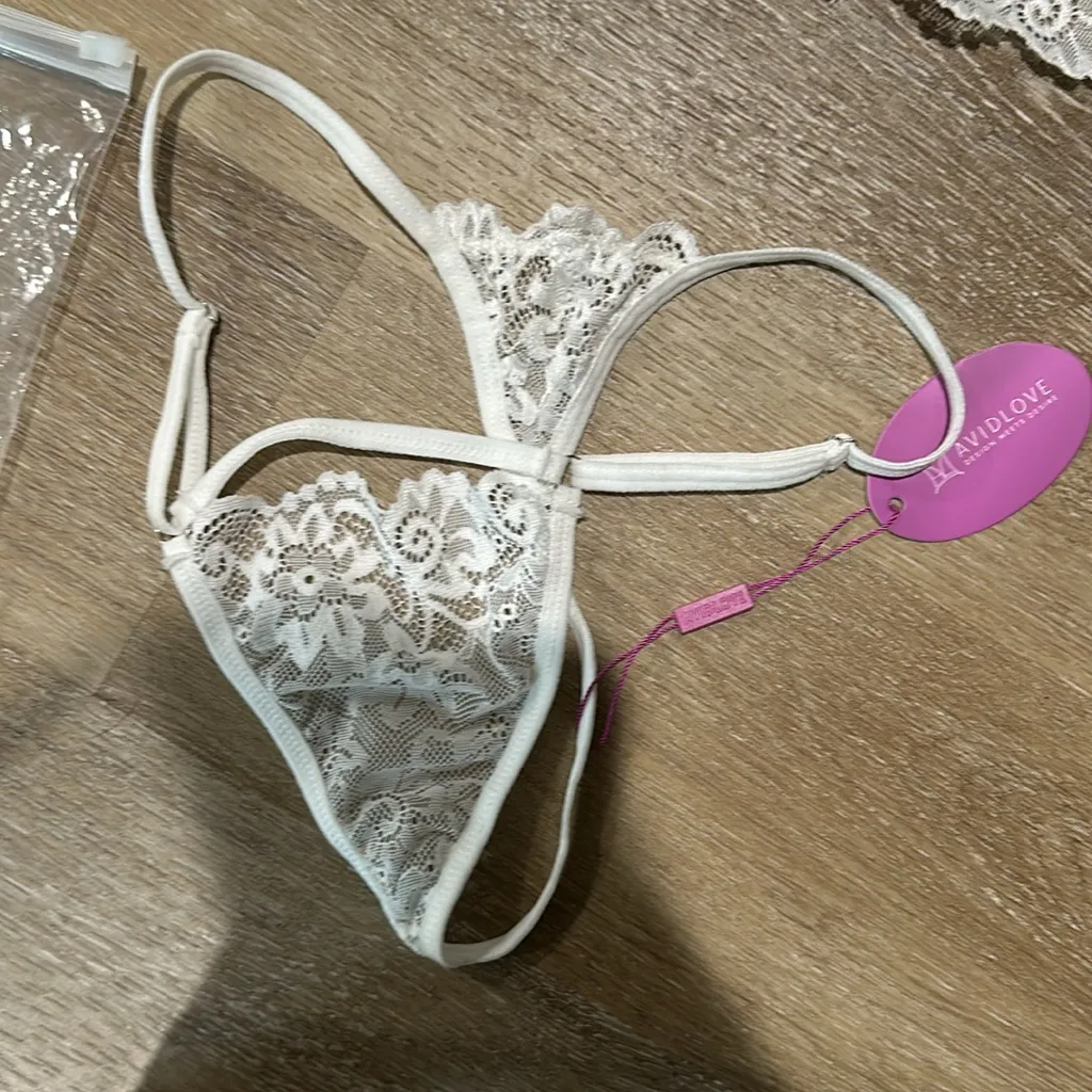 NWT medium avidlove white bra and underwear lingerie lace set. Mini lace - Image 2