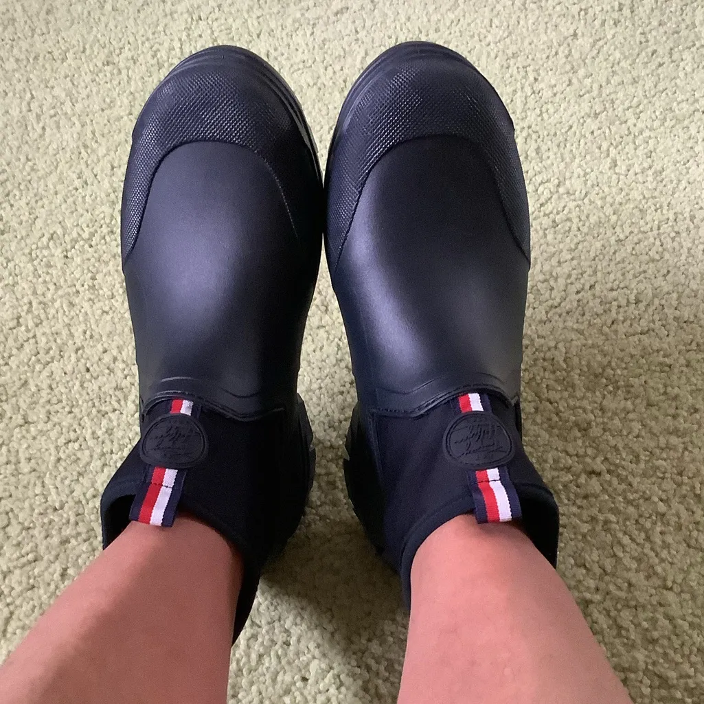 So cute easy to pull on/ off rain booties ☔️☔️ - Image 3