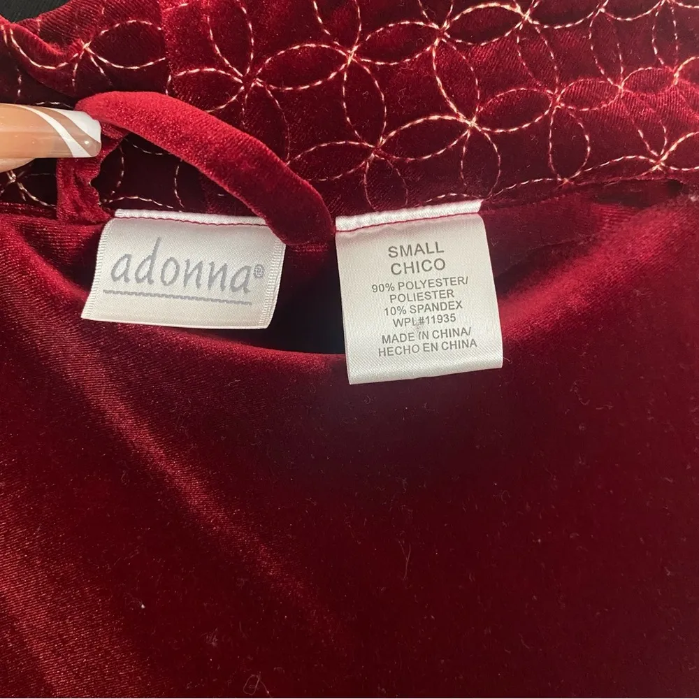 Luxurious Red Velvet Belted Maxi Robe - Image 6