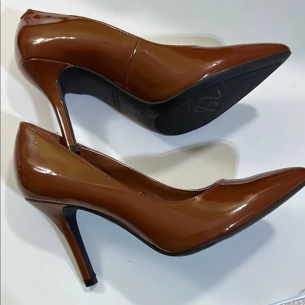 Nine West Brown Heels Sleek Pointed-Toe Design - Image 4