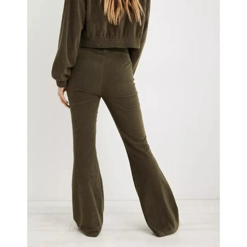Aerie Natural Olive Green Pull On Groove On Rib Velour Flare Loungewear Pants M - Image 3