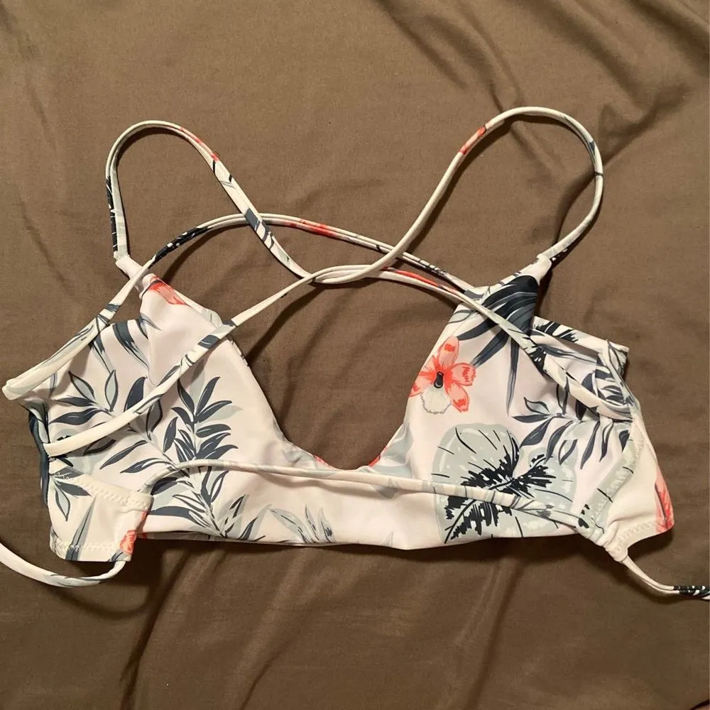 Shein Tie Back Strappy Floral Bikini Top - Image 3