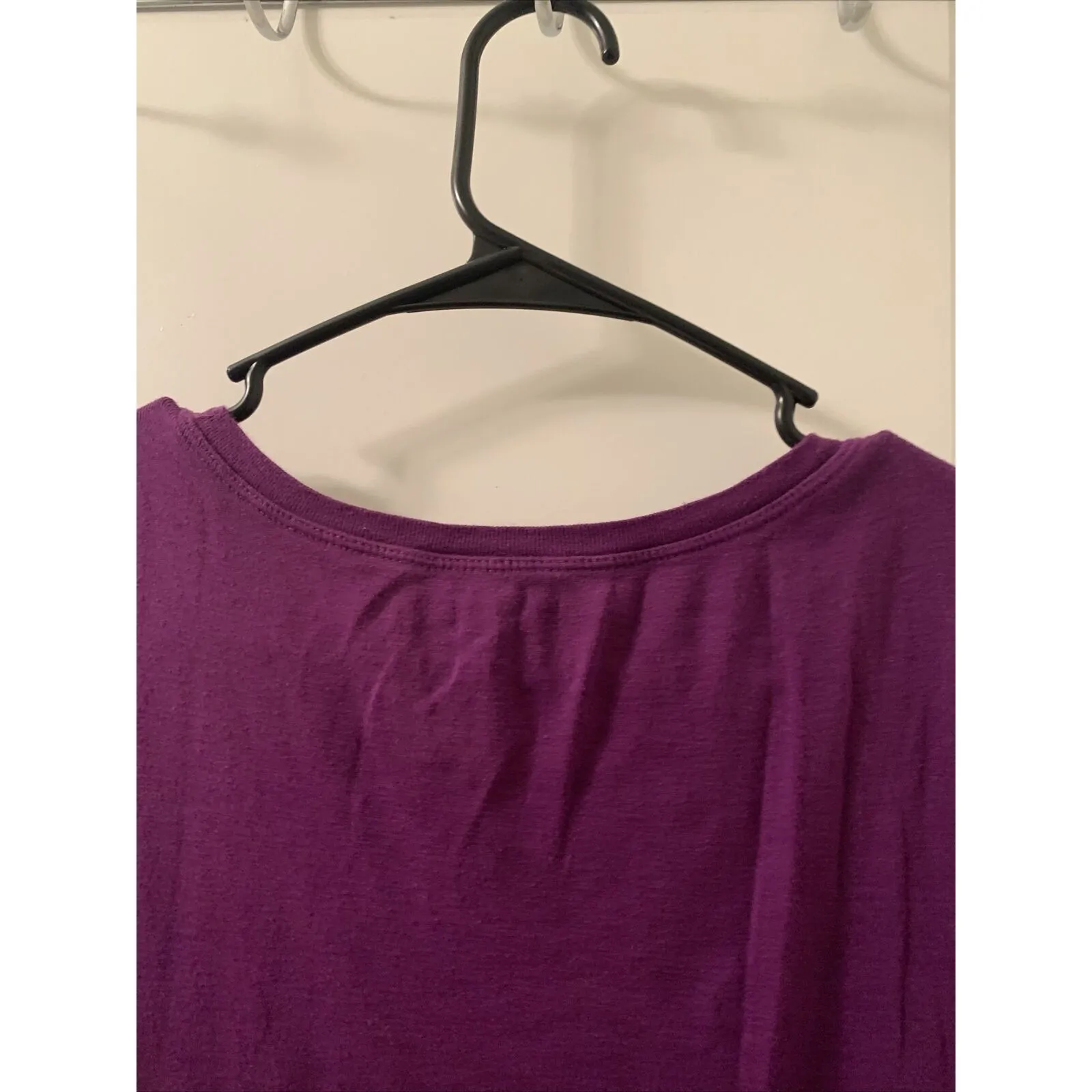 Old Navy Women's Short Sleeve T-Shirt Crew Neck Size Large Purple - Image 2