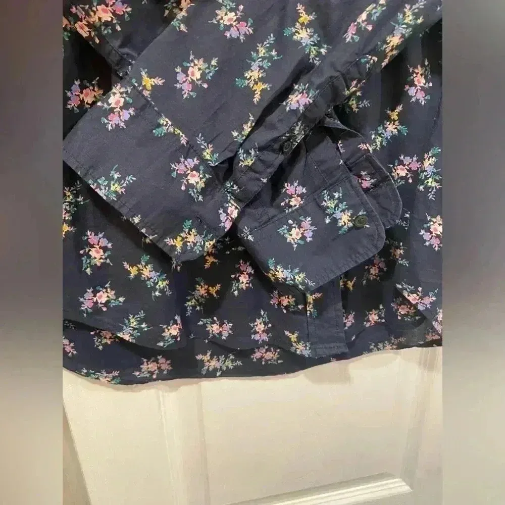 Gap Navy Blue Floral Cotton Long Sleeve Collared Button Down Size Small - Image 6