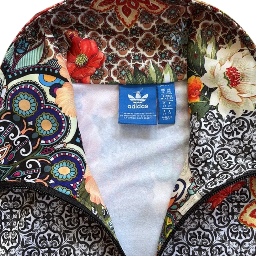 EUC Adidas X Farm Rio Jardim Agharta Firebird Track Jacket Floral Mandala XS - Image 7
