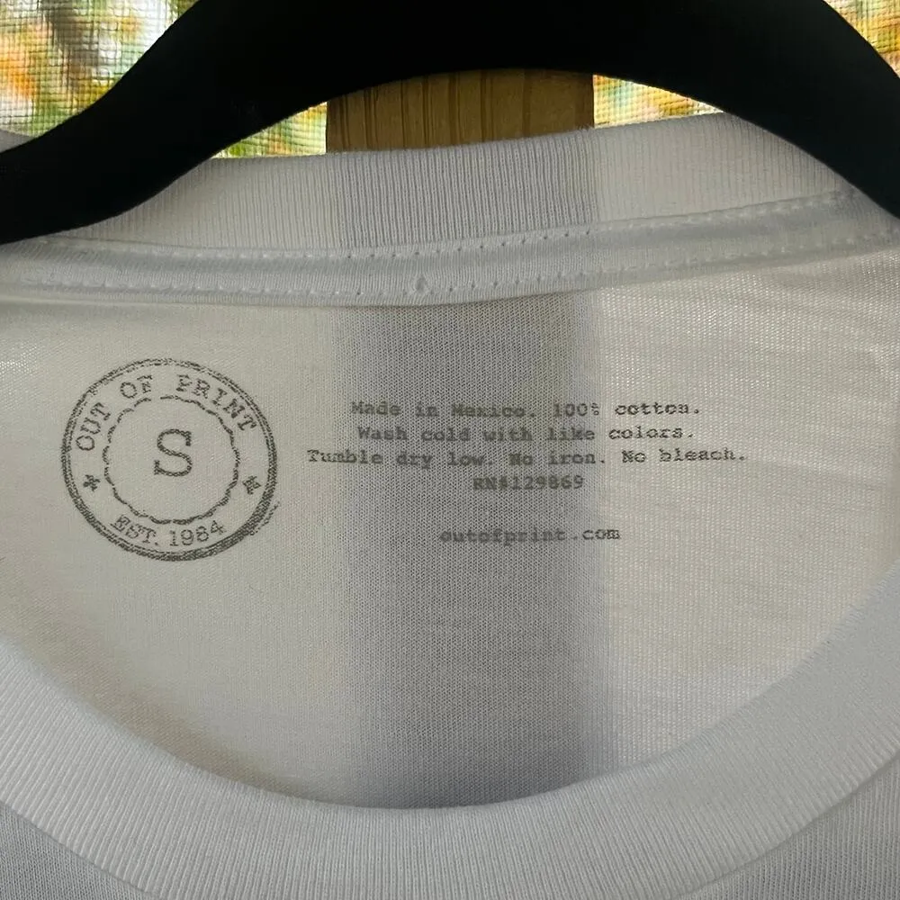 Out Of Print Little Women T-Shirt White With Red Silhouette Size S. NEW - Image 5