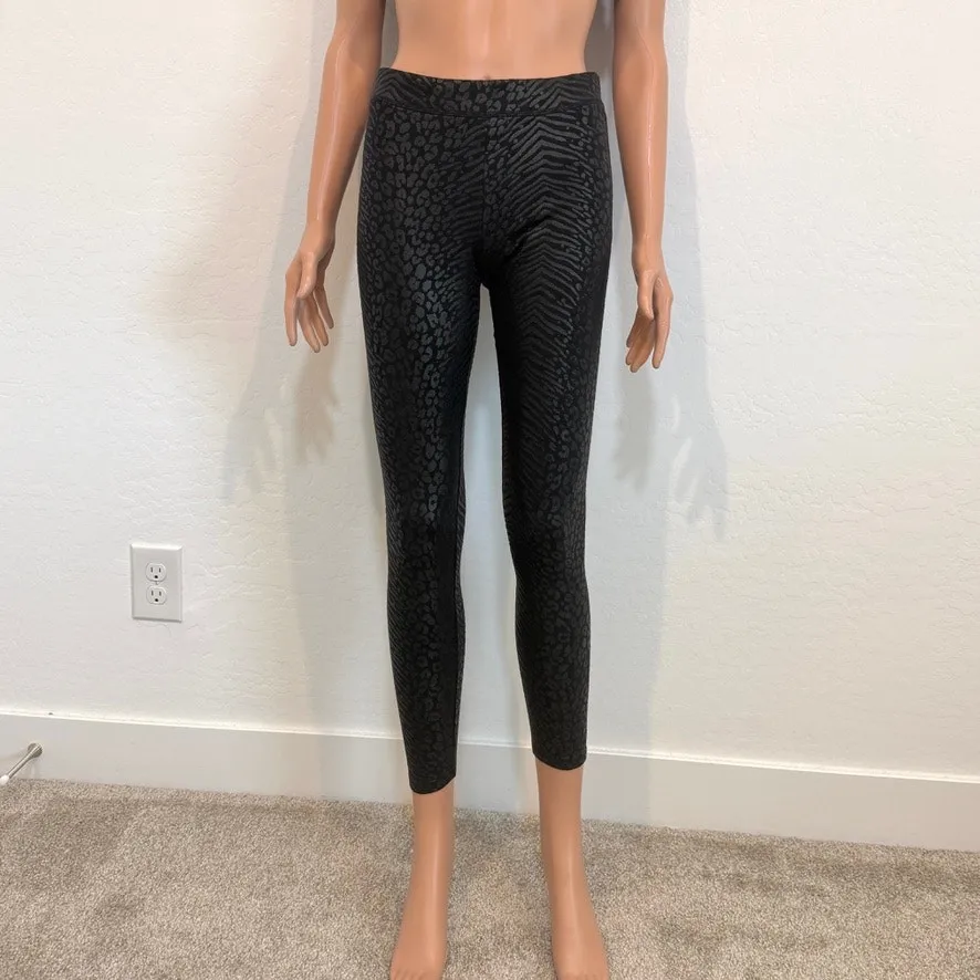 VS Pink medium animal patterned faux leather pull on legging P 2816 Black - Image 12