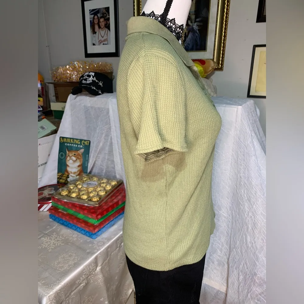 Juniors SO Lennon Green Waffle Print Top - Image 4