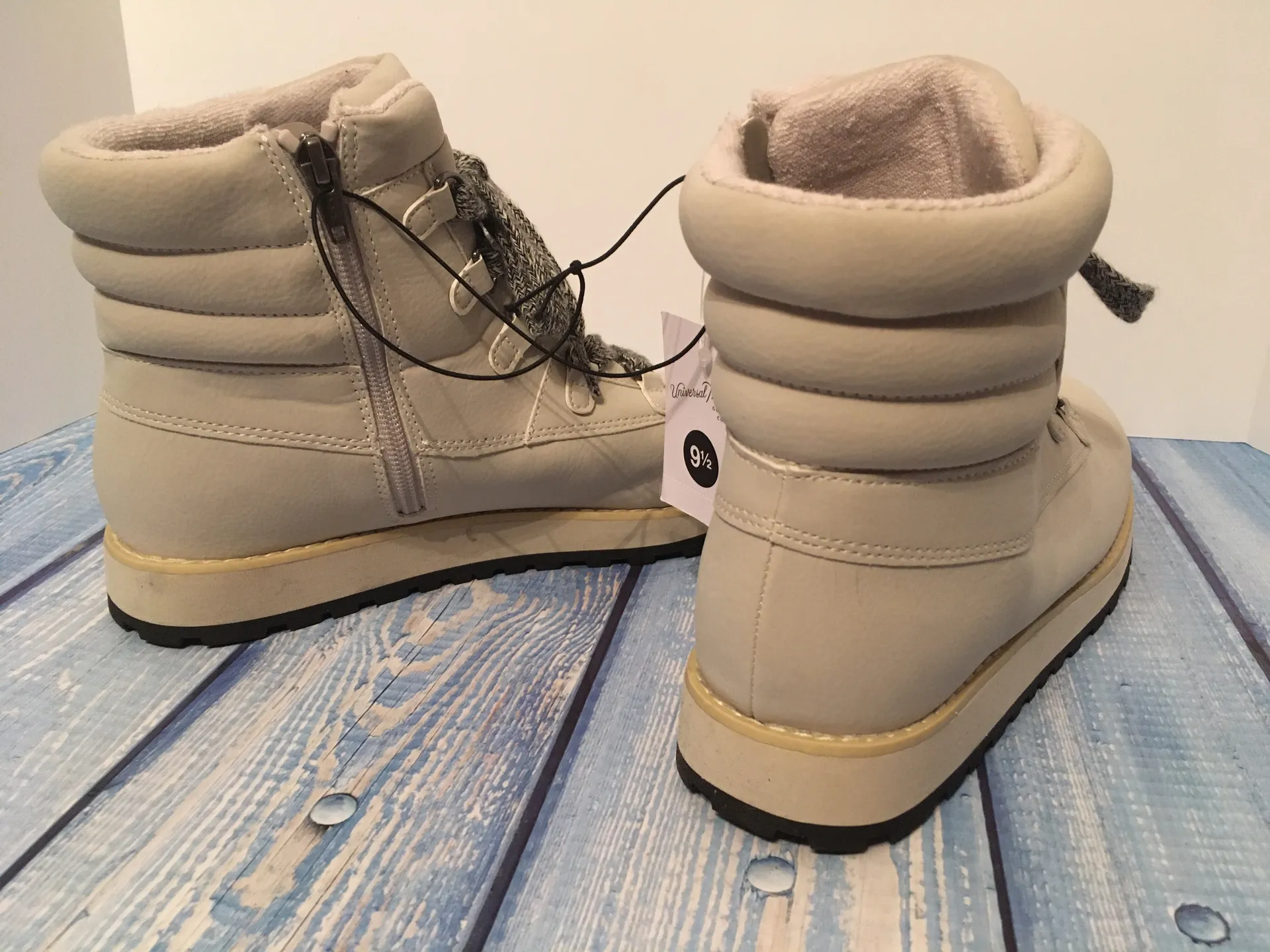 Winter Ankle Boots, Size 9 1/2 White - Image 5