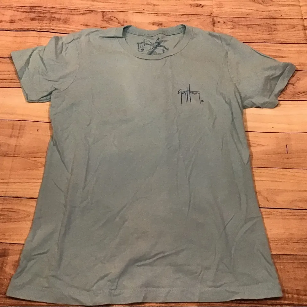 Guy Harvey womans t-shirt size medium -preowned - Image 2