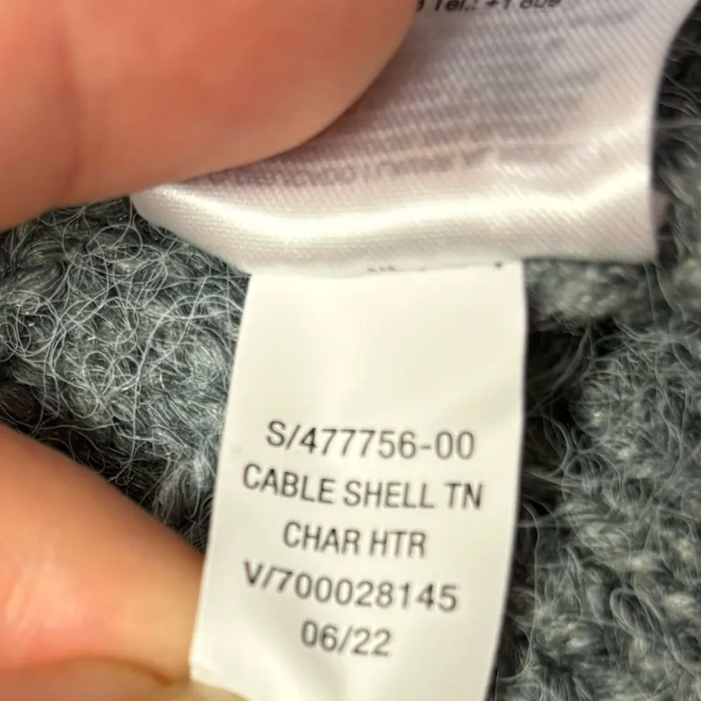 Old Navy Women’s Grey Sleeveless Cropped Cable-Knit Turtleneck Sweater Vest - Image 13