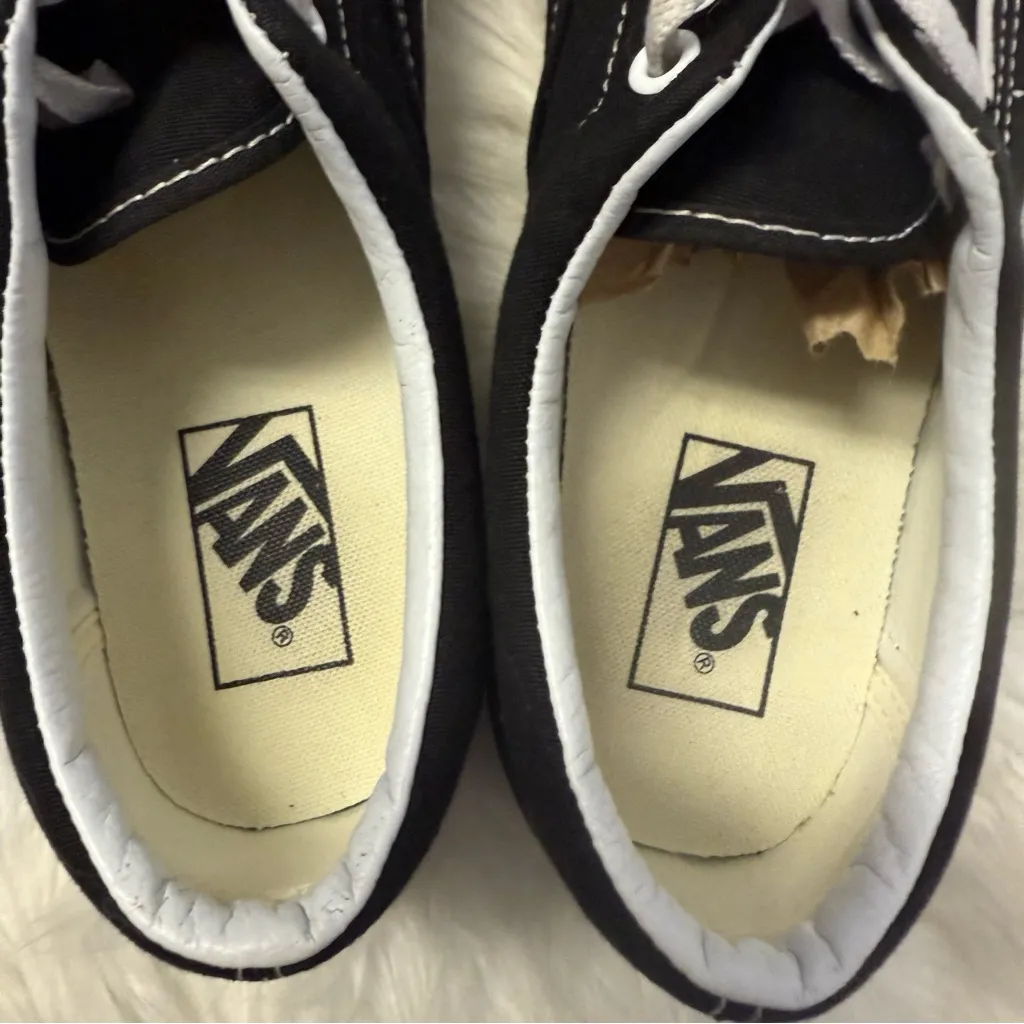 Vans Era Classic Low-Top Canvas Skate Shoes | Black/White | Size 6.5M/8.0W - Image 5