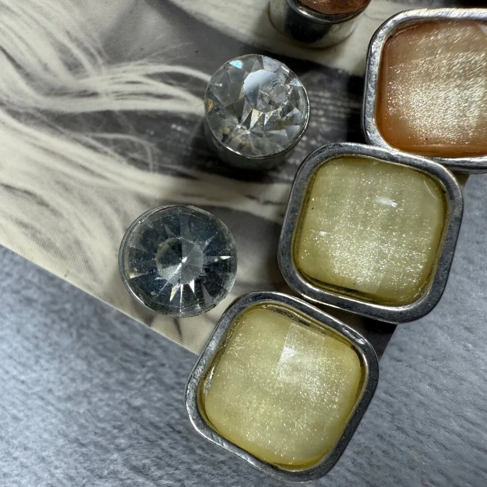 Vanity Multi - Image 13